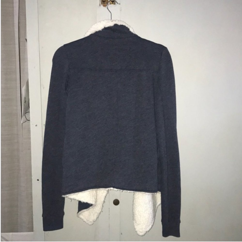 Abercrombie & Fitch Sherpa Cardigan - Picture 5 of 6